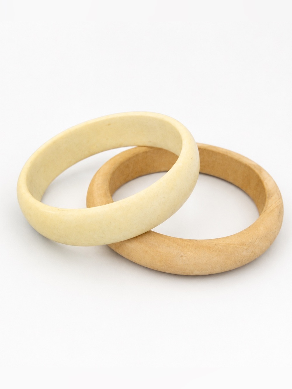 Set of 2 chunky bangle bracelets